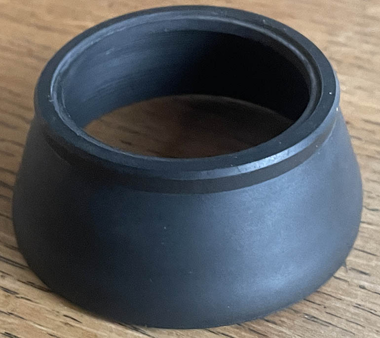 Unbranded unthreaded rubber Lens hood